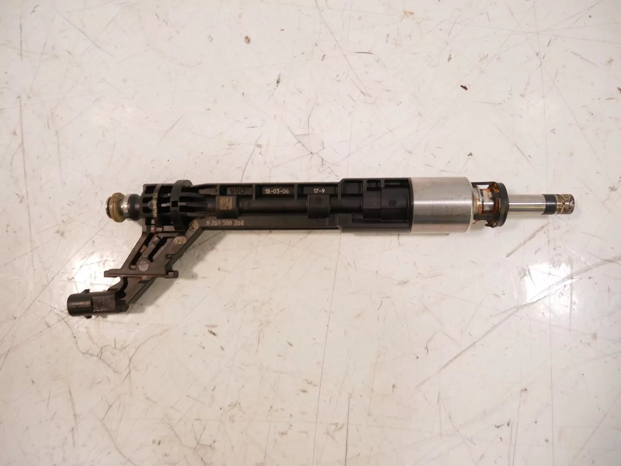 Inyector Porsche Panamera 971 3.0 4 CXTA MCX.TA 06M906036K 0261500268
