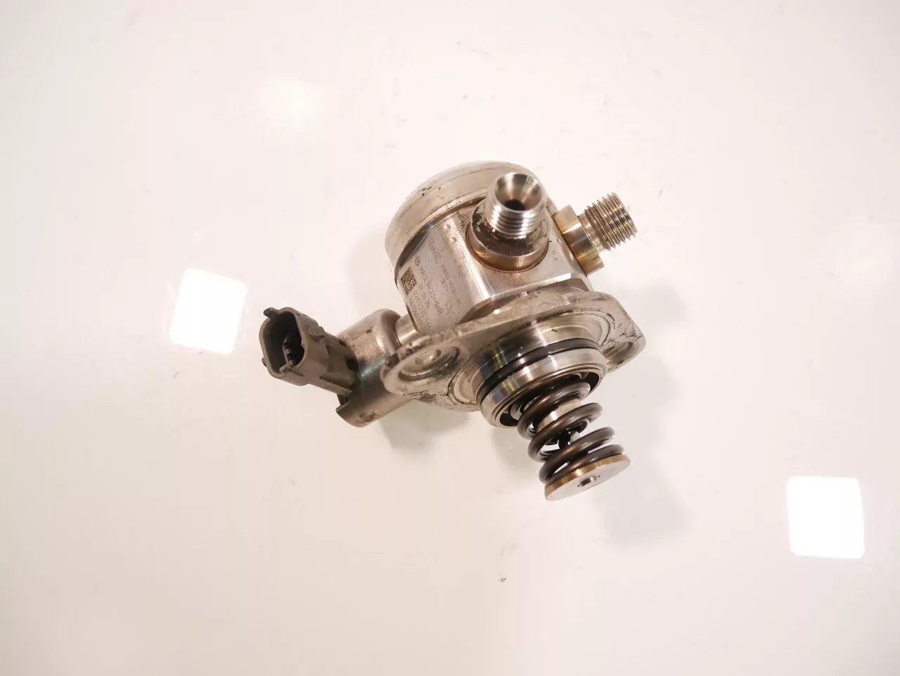 Bomba de combustible Land Rover L320 Sport 5.0 V8 508PS 8W93-9D376-AE