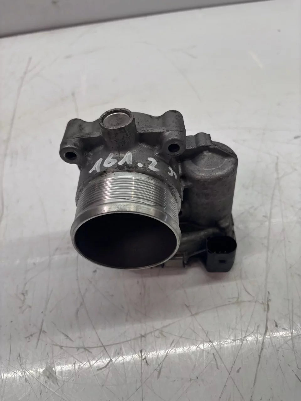 Mariposa Audi Cupra Seat Volkswagen A3 Leon Passat 2,0 TSI TFSI CZPB CZP 06K133062M