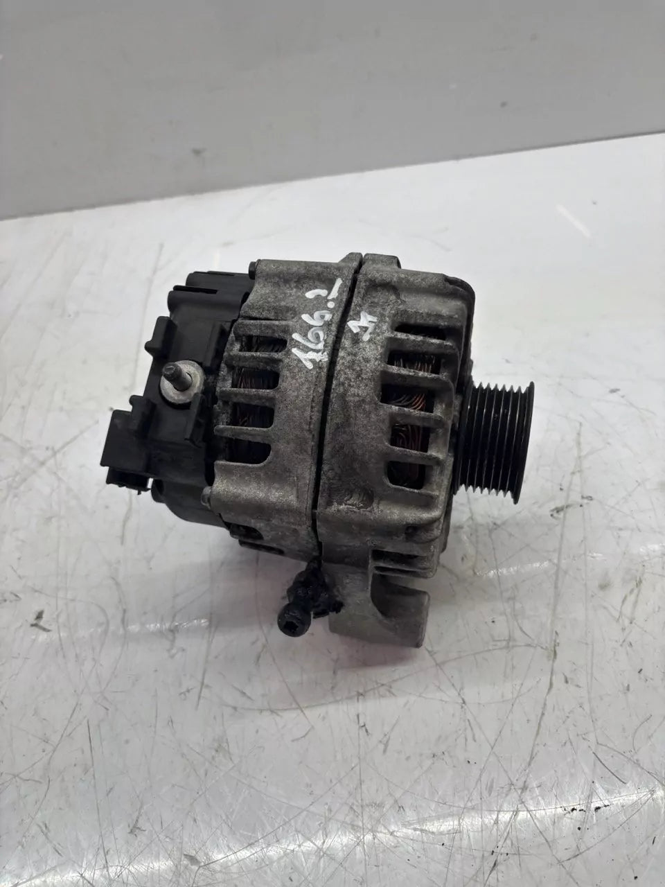 Alternador BMW Serie 5 F07 F10 F11 3.0 d 530d N57D30A N57 7803724