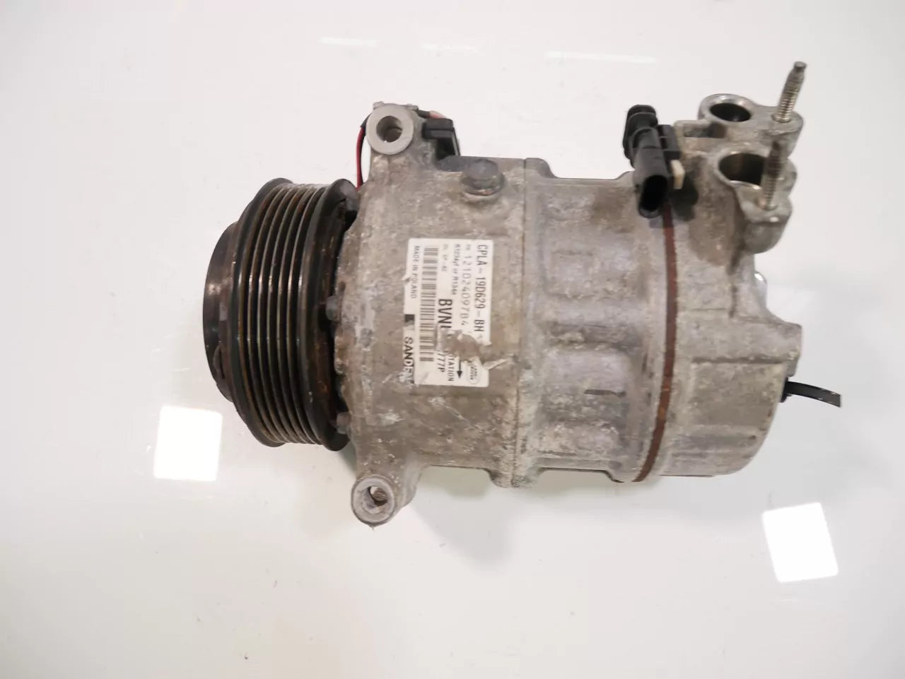 Compresor de aire acondicionado Land Rover Evoque L538 2.0 D 4x4 204DTD CPLA-19D629-BH