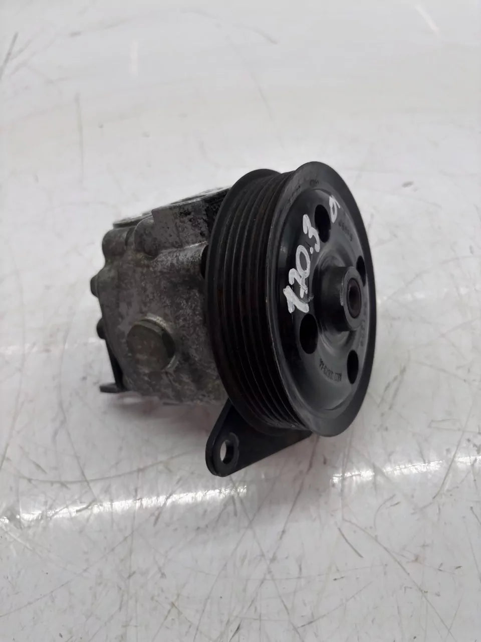Servo bomba Land Rover Discovery IV 3.0 TD Sdv6 306DT AJ133 AH22-3A696-AB