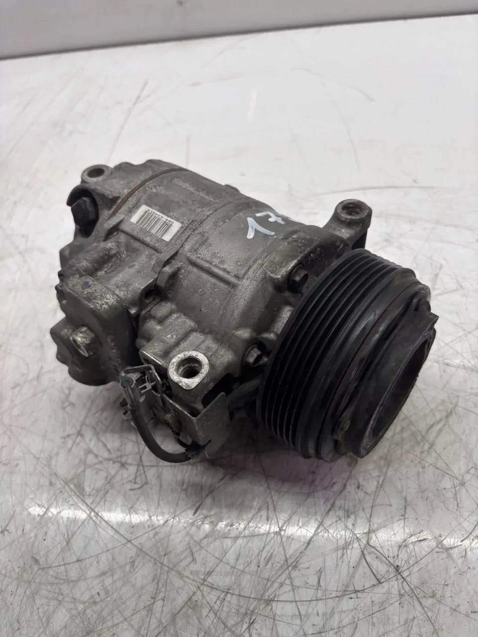 Compresor de aire acondicionado BMW Serie 1 E81 2.0 d 116d N47D20C N47 6987862