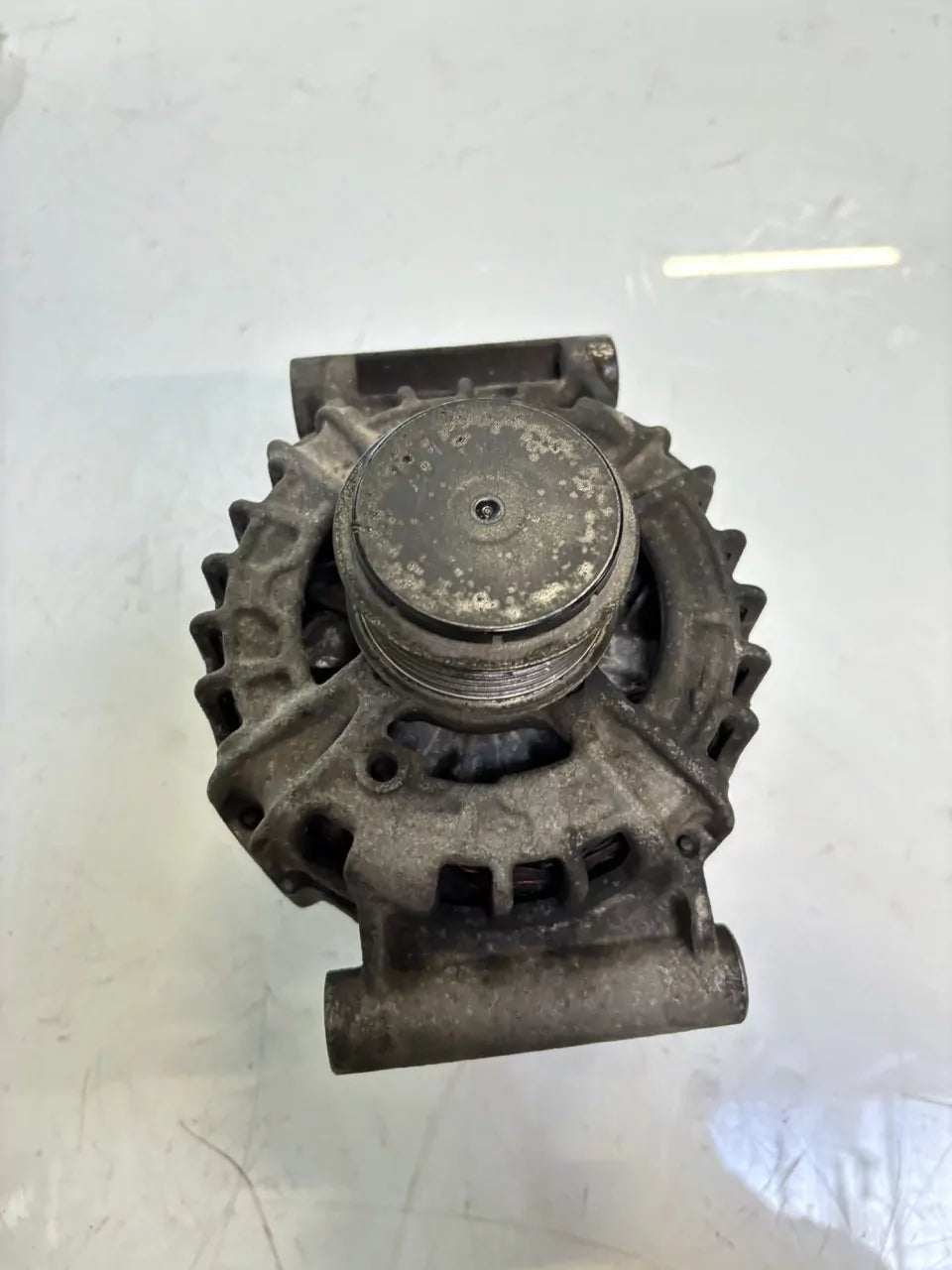 Alternador Ford Tourneo V362 2.2 TDCi CYFF BK2T-10300-DC
