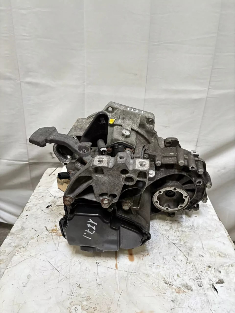 Caja de cambios manual de 5 velocidades Skoda Octavia 1.6 TDI CLHA CLH MWW 0A4300047K