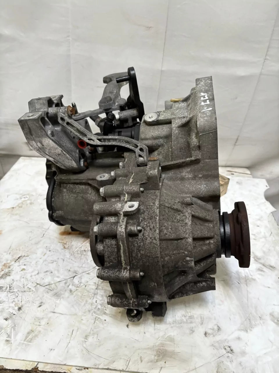Caja de cambios manual de 5 velocidades Skoda Octavia 1.6 TDI CLHA CLH MWW 0A4300047K