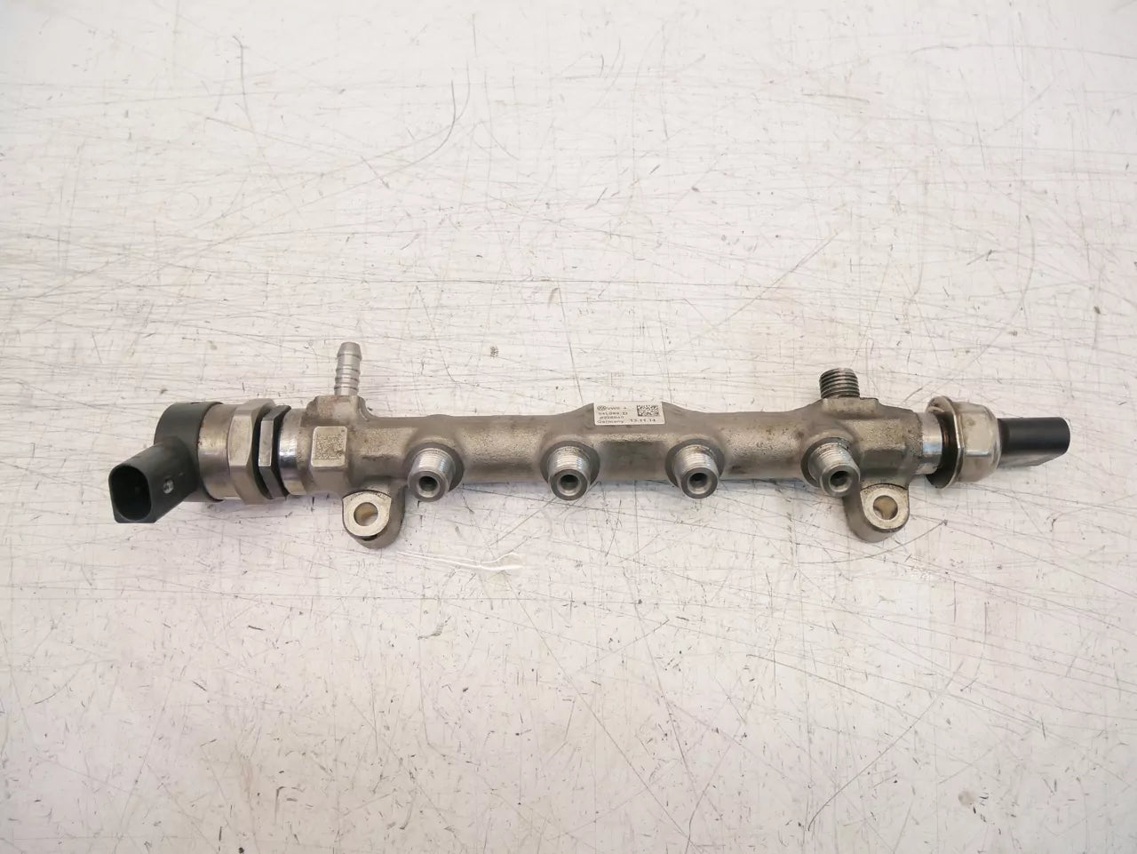 Tubo de raíl Audi Seat Skoda Volkswagen 2.0 TDI CRLB CRL 04L089D