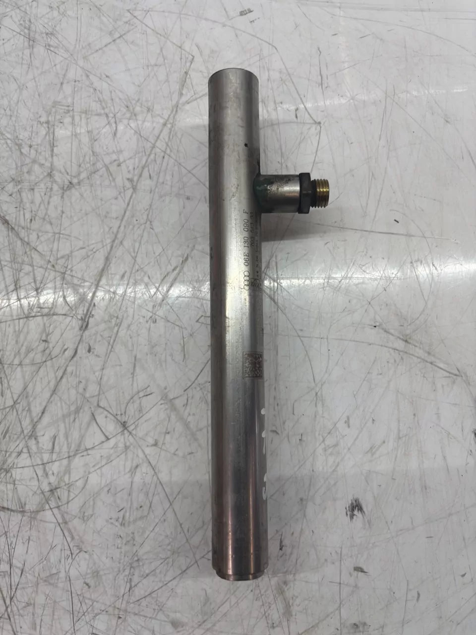 Tubo de raíl Audi Q5 8RB 3.2 FSI CALB CAL 06E130090F