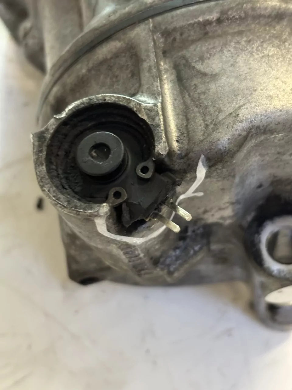 Compresor de aire acondicionado Volkswagen Audi A3 Golf Tiguan 2.0 TDI CBAB CBA 5N0820803