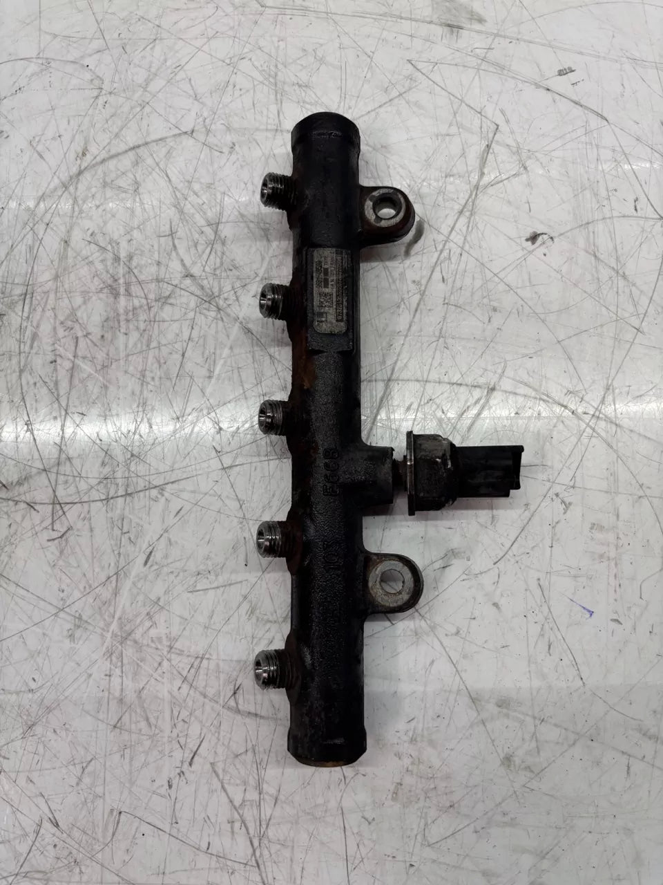 Tubo de carril Peugeot Citroen Expert Jumpy 2.0 HDi DW10UTED4 RHK 1570N5
