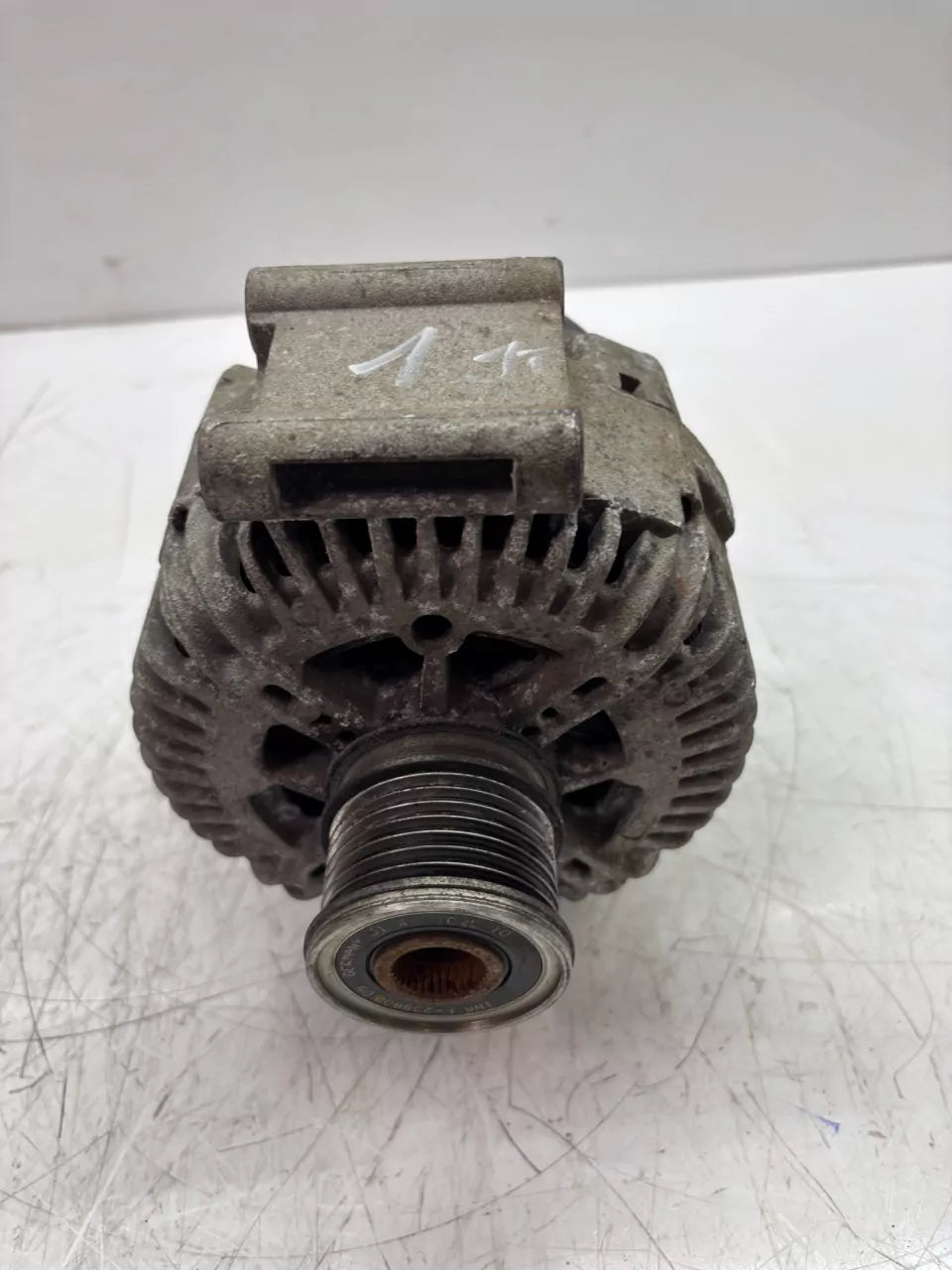 Alternador Mercedes-Benz Clase E 3.0 OM642.920 OM642 642.920 A6421540402