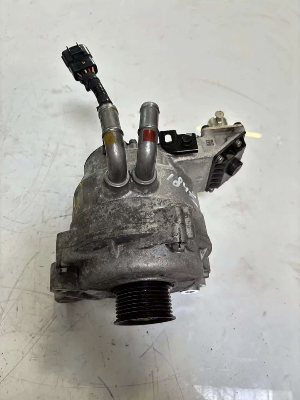 Alternador Hyundai Ioniq AE 1.6 GDI Hybrid G4LE 37390-03900