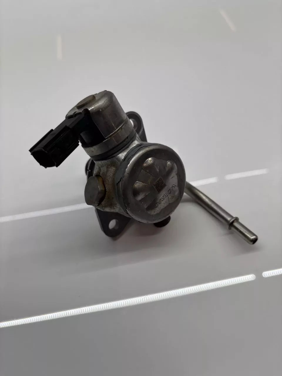 Bomba de combustible Volvo XC90 II 2.0 T6 B4204T27 31392104
