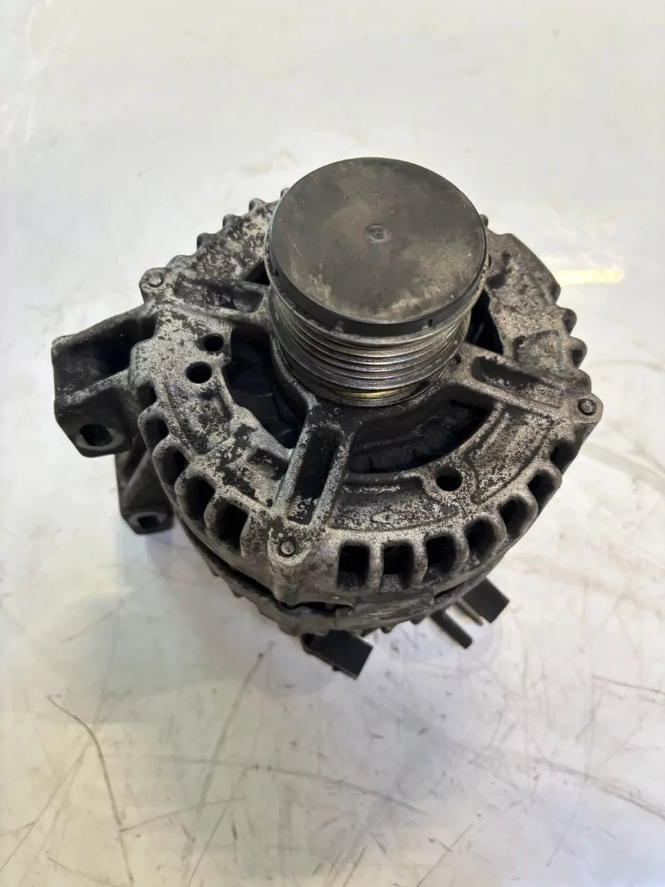 Alternador Volvo XC 60 156 2.0 D3 D4 D5204T3 30659341