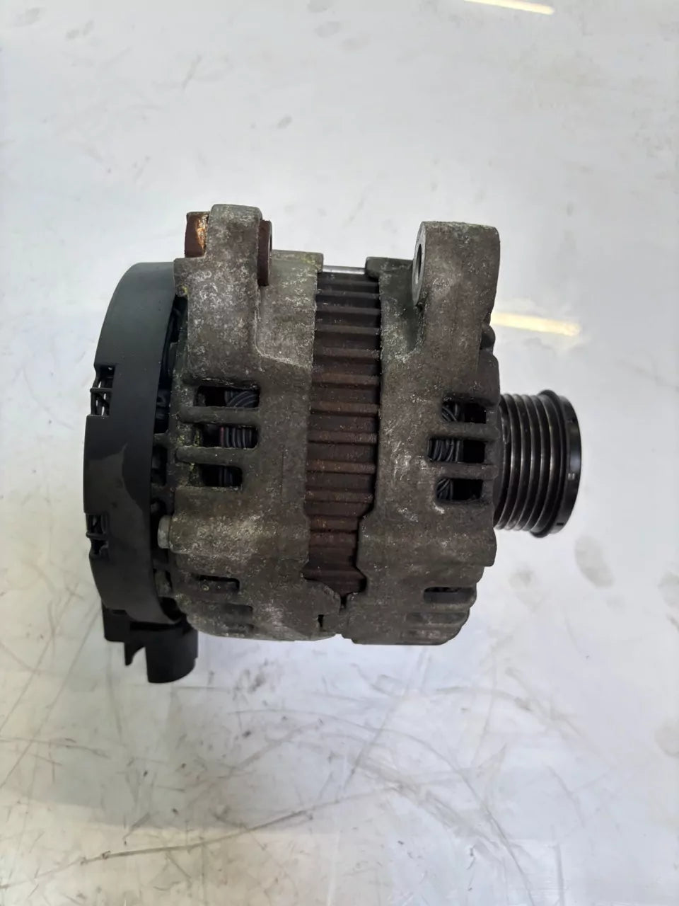 Alternador Land Rover Freelander 2.2 TD4 224DT DW12BTED4 6G9N-10300-ADB