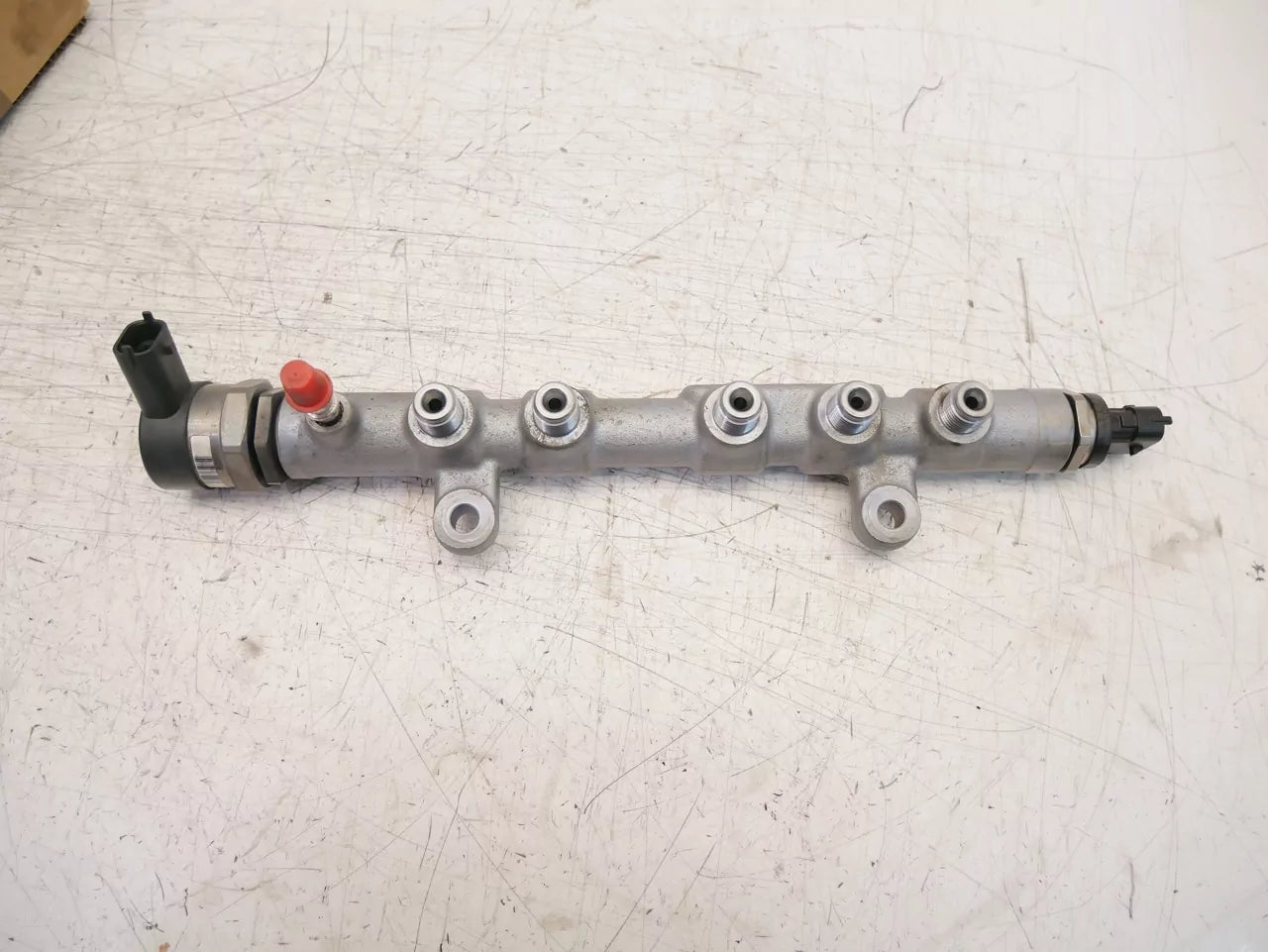 Tubo de raíl Land Rover Evoque L551 2.0 D150 204DTD G4D3-9D280-AA 0445214332