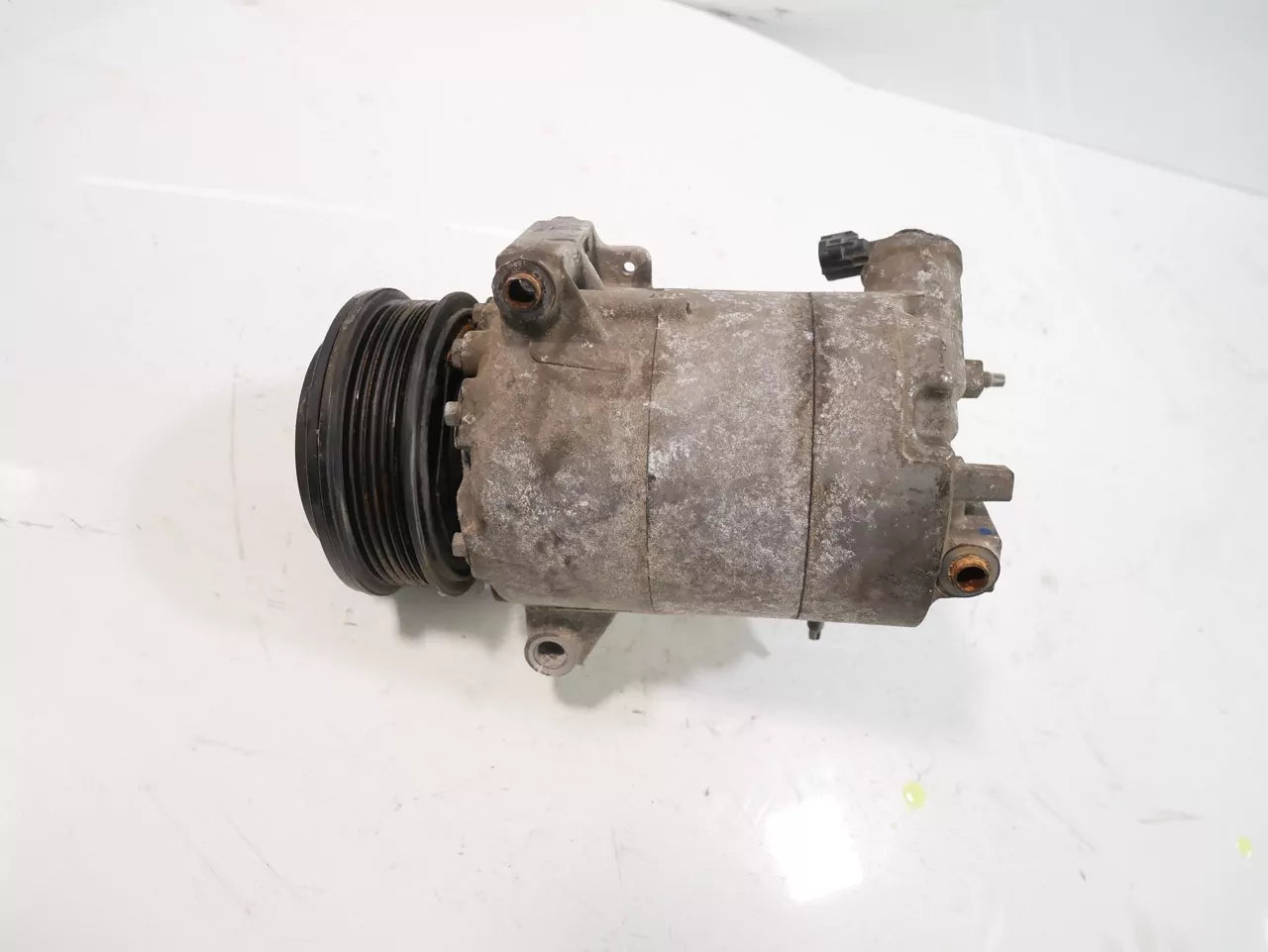 Compresor de aire acondicionado Ford B-Max JK 1.0 EcoBoost SFJC C10FD0X C1B1-19D629-AH