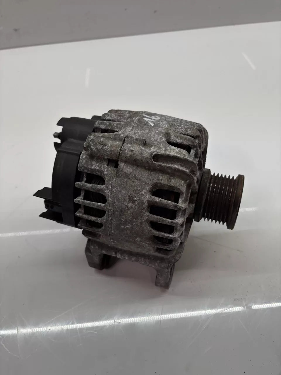 Alternador Opel Renault Fiat Vivaro Trafic 1.6 CDTI R9M408 LWZ 95519888
