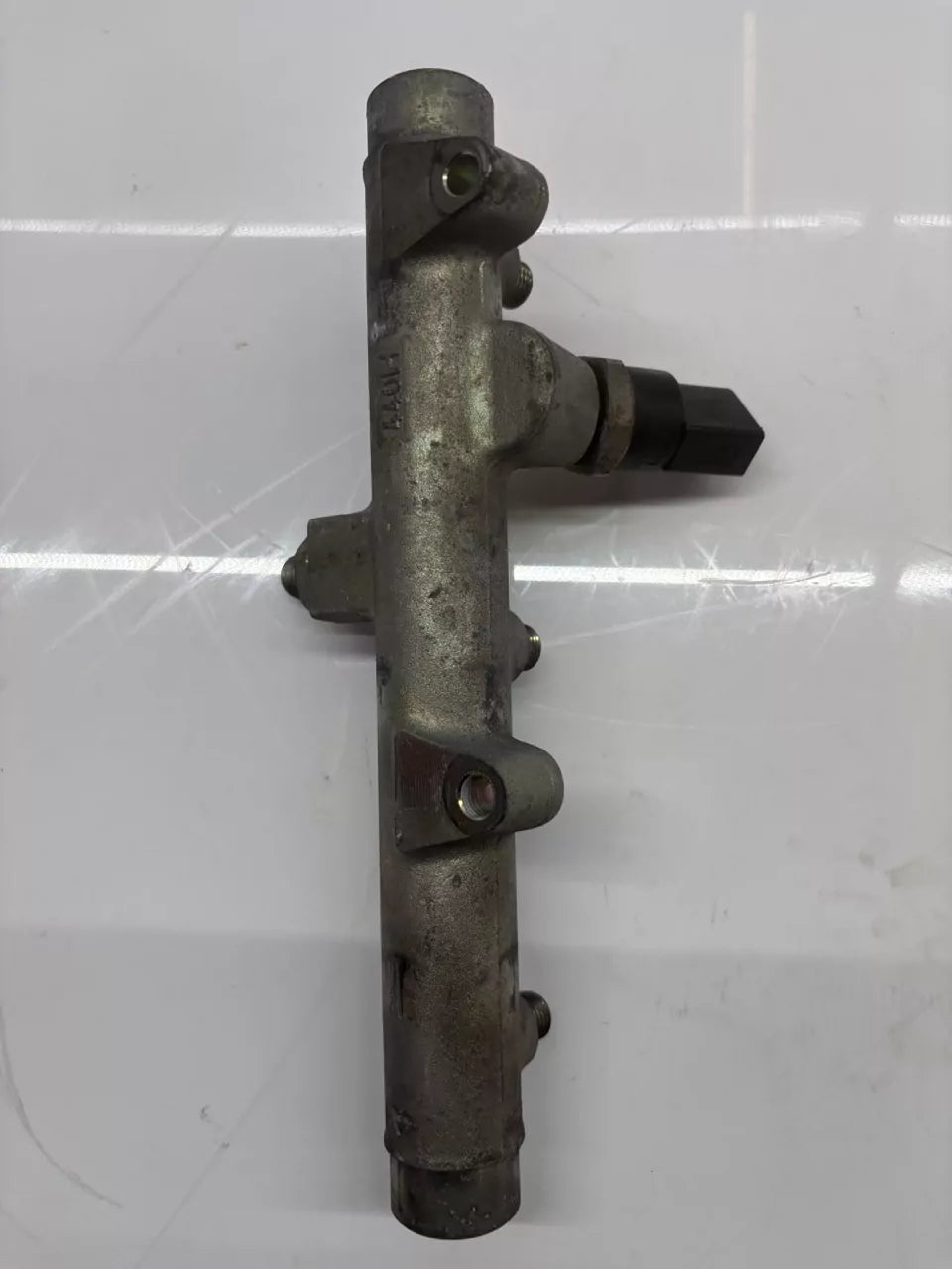 Tubo de ferrocarril Audi Volkswagen A6 C6 Phaeton 3.0 TDI BMK 059130089S