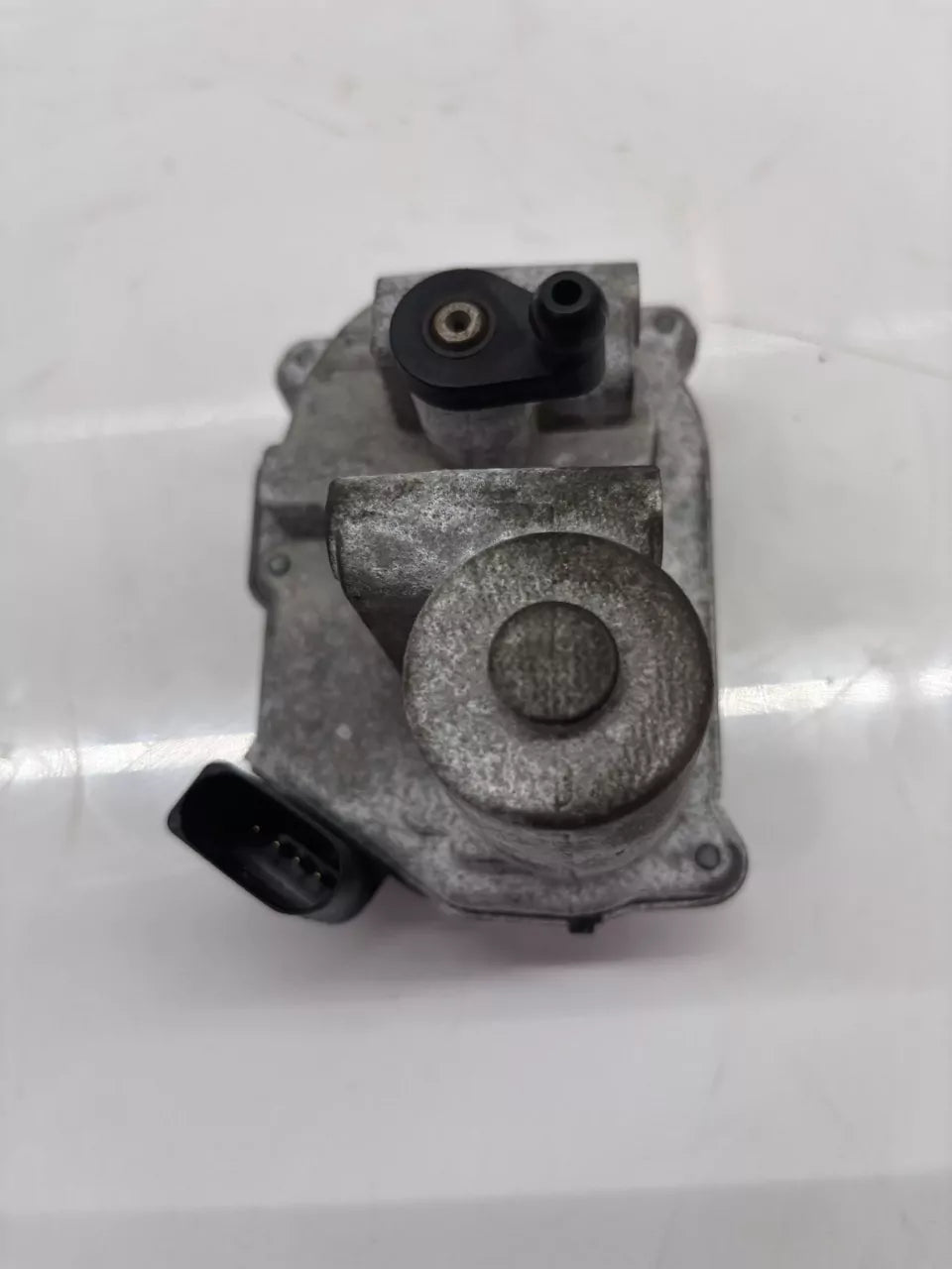 Actuador Audi Volkswagen A6 C6 3.0 TDI BMK 059129086