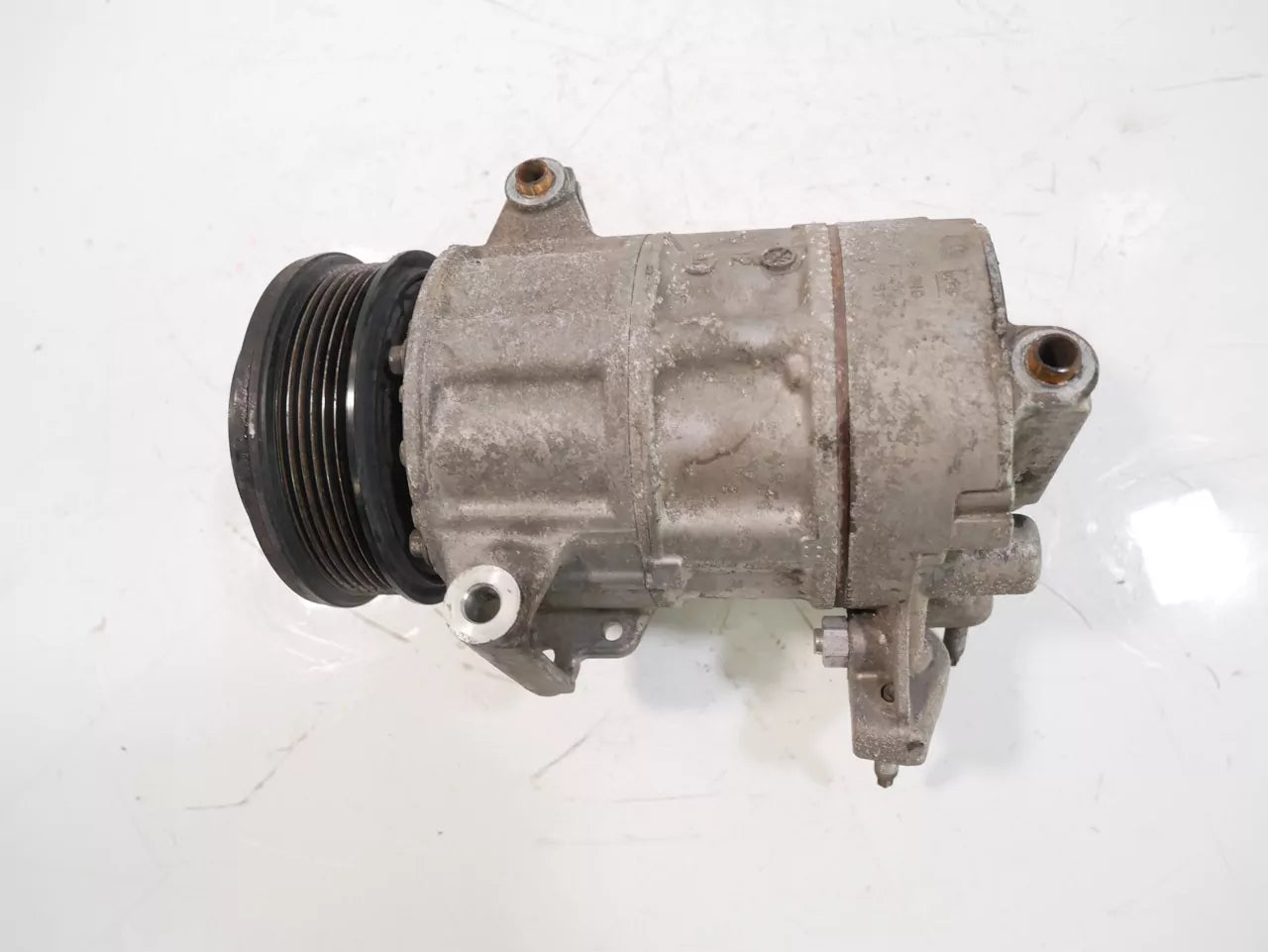 Compresor de aire acondicionado Ford Ecosport 1.0 EcoBoost M1JJ H1BH-19D629-DA