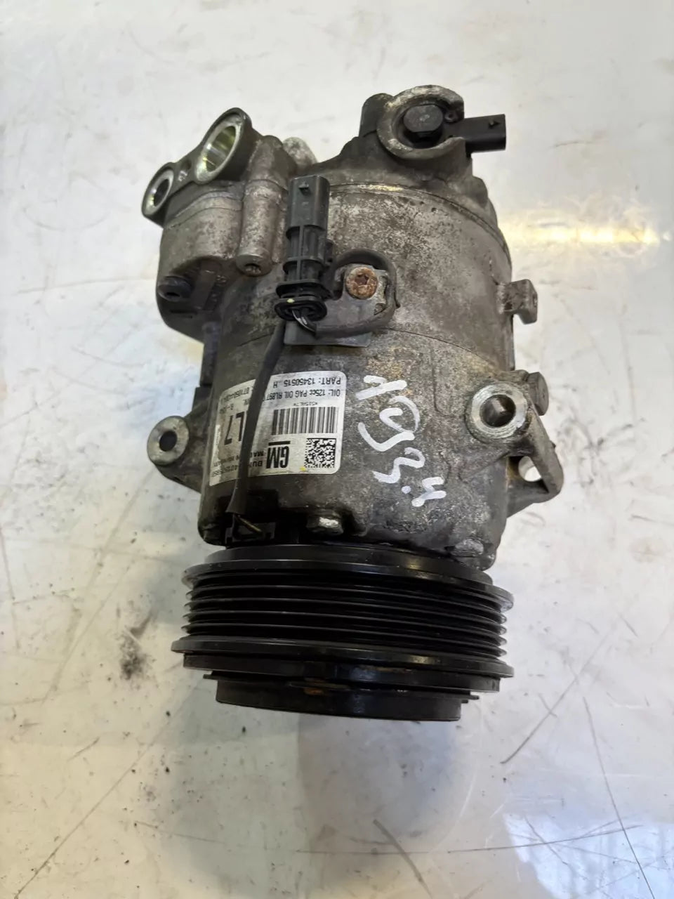 Compresor de aire acondicionado Opel Adam Astra Meriva 1.4 gasolina B14XER 95518880