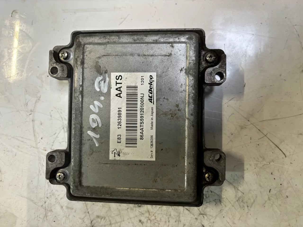 Unidad de control Opel Astra Insignia Zafira Mokka 1.8 gasolina A18XER 12639891