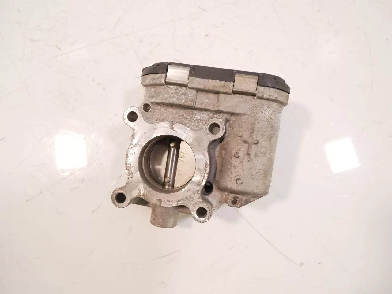 Mariposa Mercedes-Benz 1.3 M282.814 282.814 161203209R