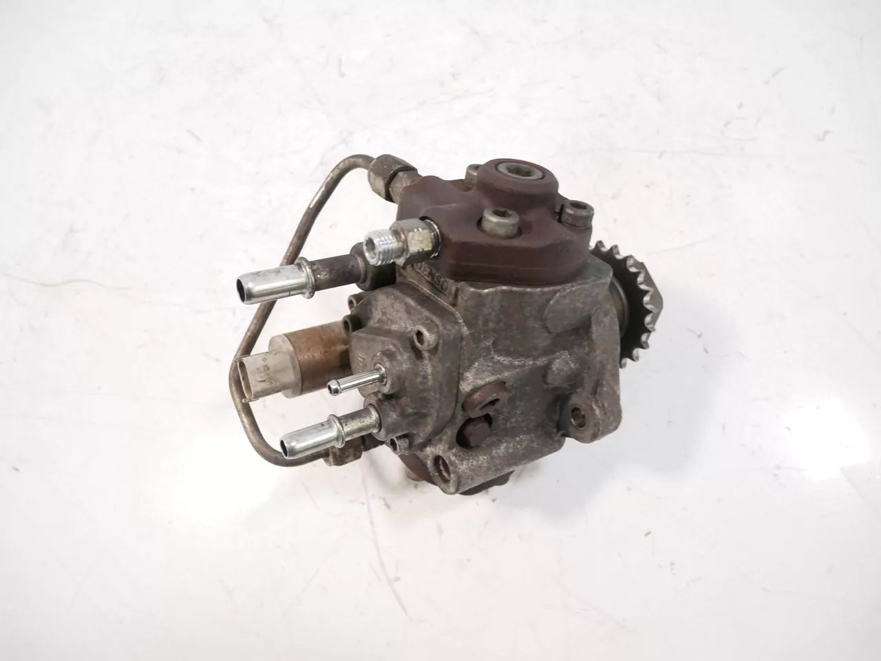 Bomba de alta presión Opel Insignia A 1.6 CDTI B16DTH 55495425