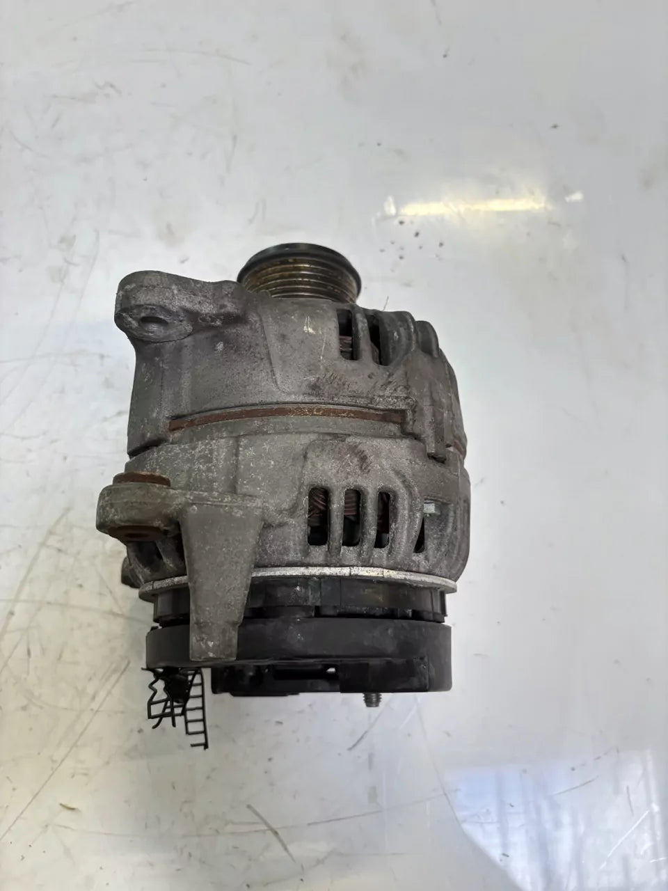 Alternador Audi A4 A6 2.0 TDI BRE 06F903023J