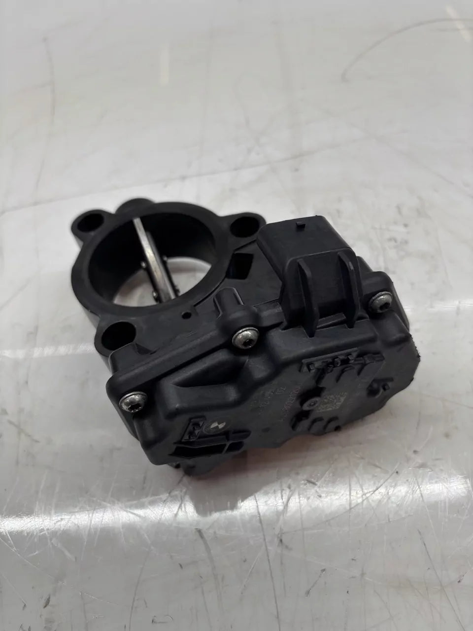 Mariposa BMW Serie 5 F10 F11 2.0 d 518d B47D20A B47 8512452