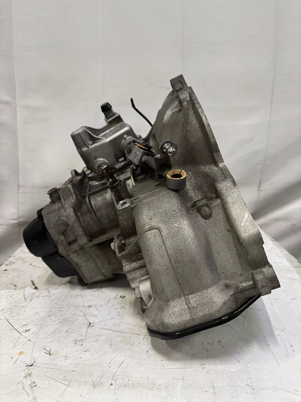 Caja de cambios Caja de cambios manual Opel Corsa D S07 1.2 gasolina A12XER LDC 55566124