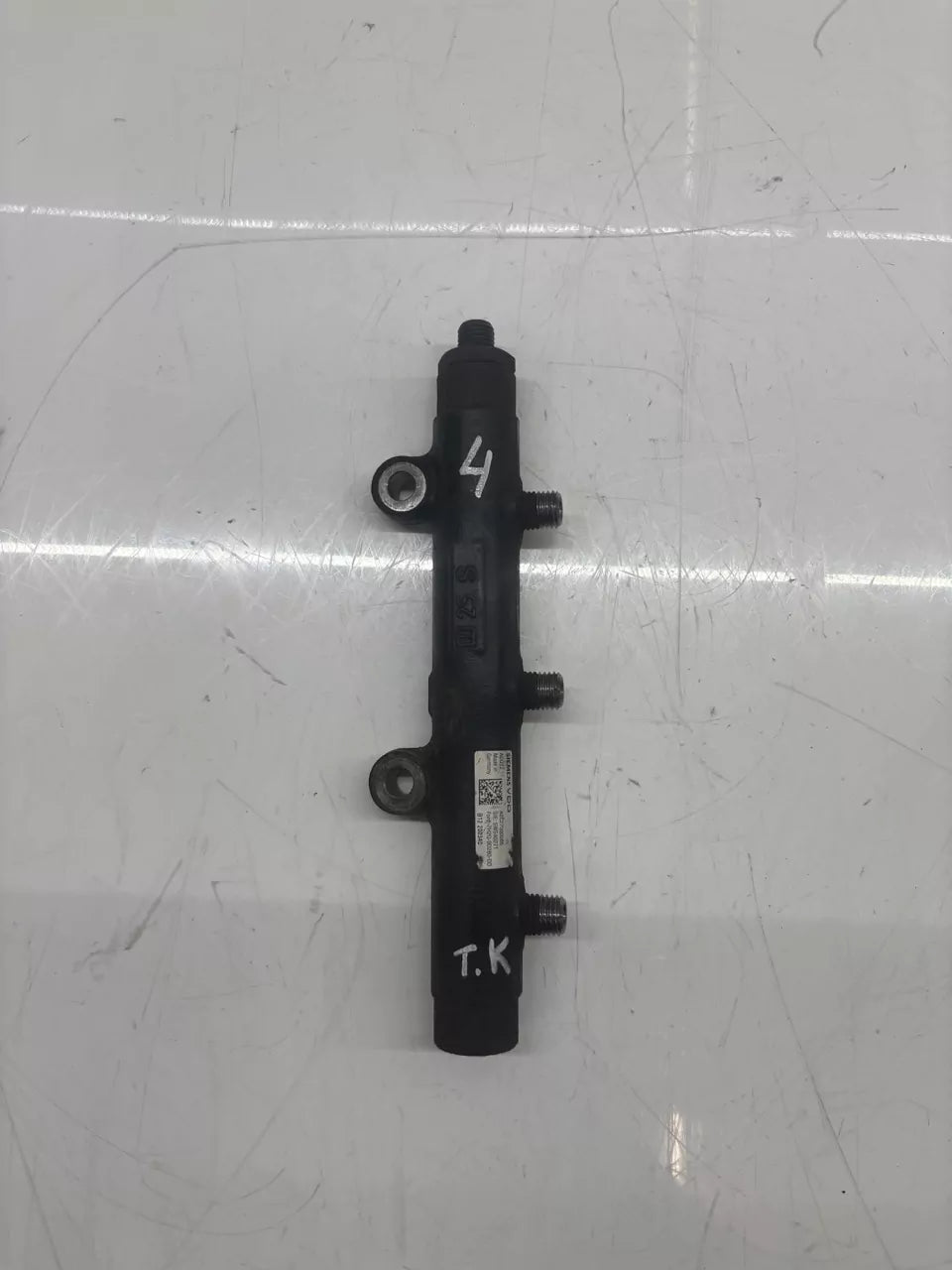 Tubo de raíl Land Rover Discovery L319 2.7 TD 276DT TDV6 7H2Q-9D280-DD