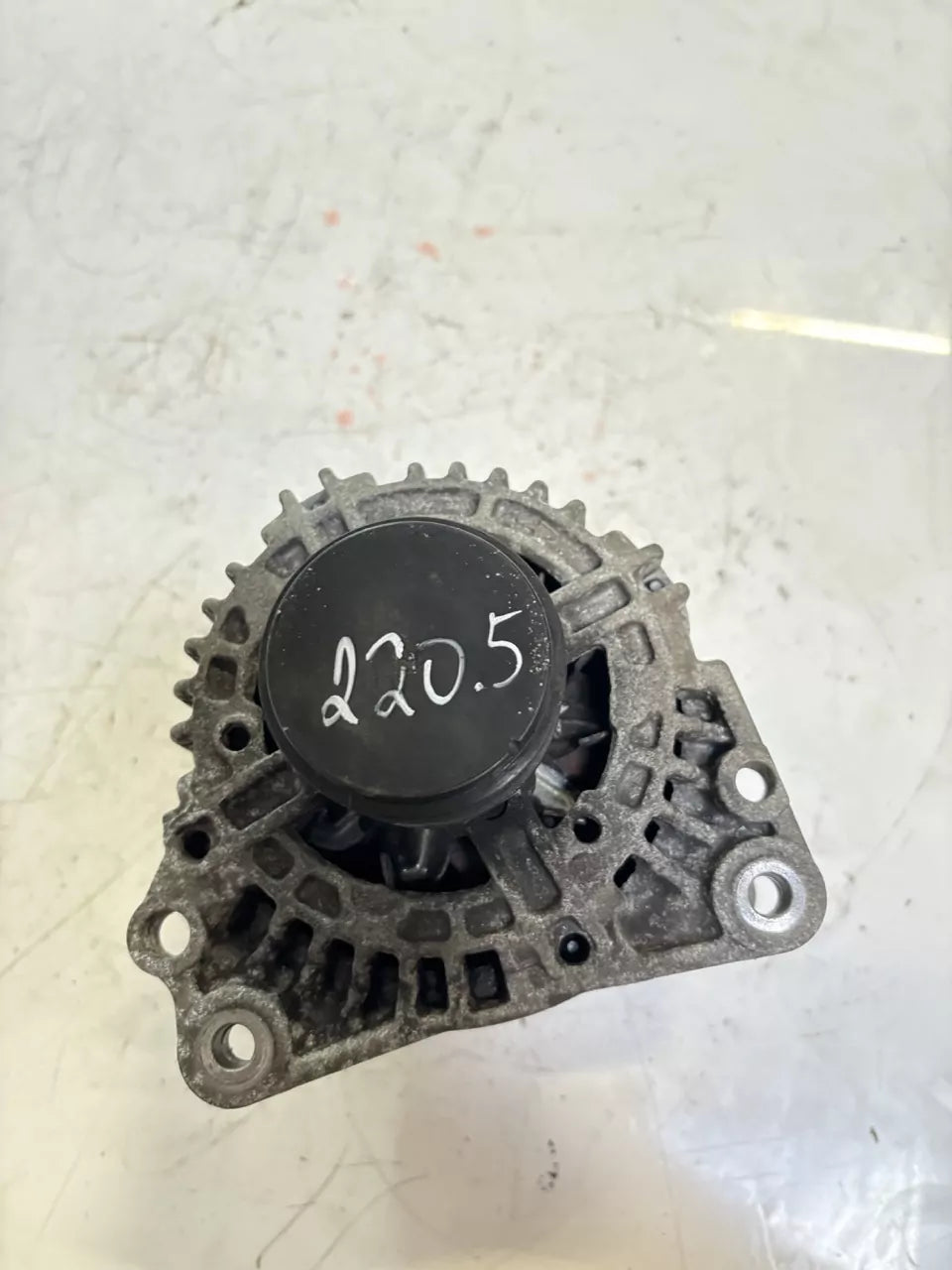 Alternador Skoda Volkswagen Fabia Roomster New Beetle 1.9 TDI BSW 038903023L