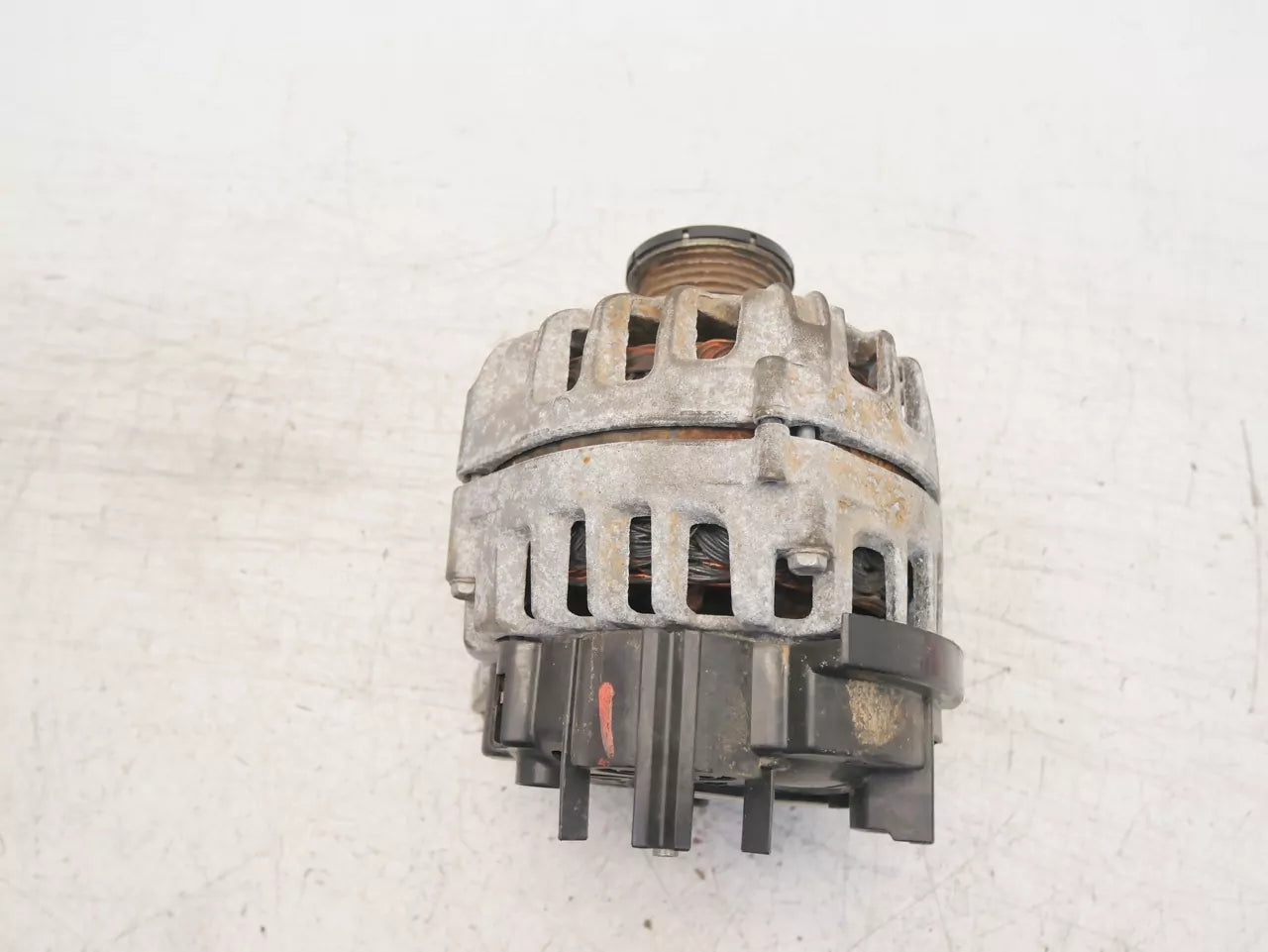 Alternador Dacia Renault 1.0 TCe H4D450 H4D 231008040R