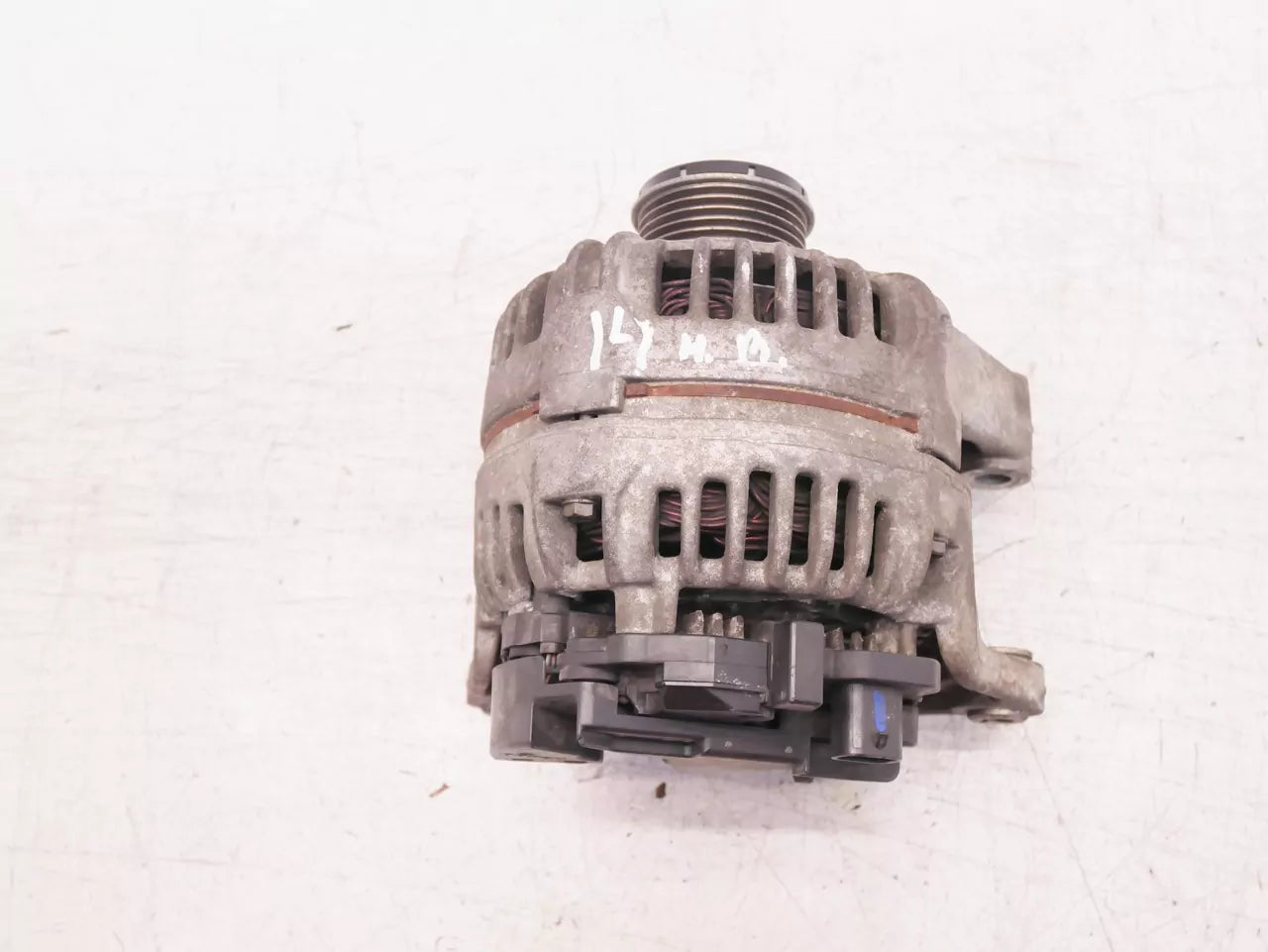 Alternador Chevrolet Opel Astra 1.4 A14NET B14NET 13284408