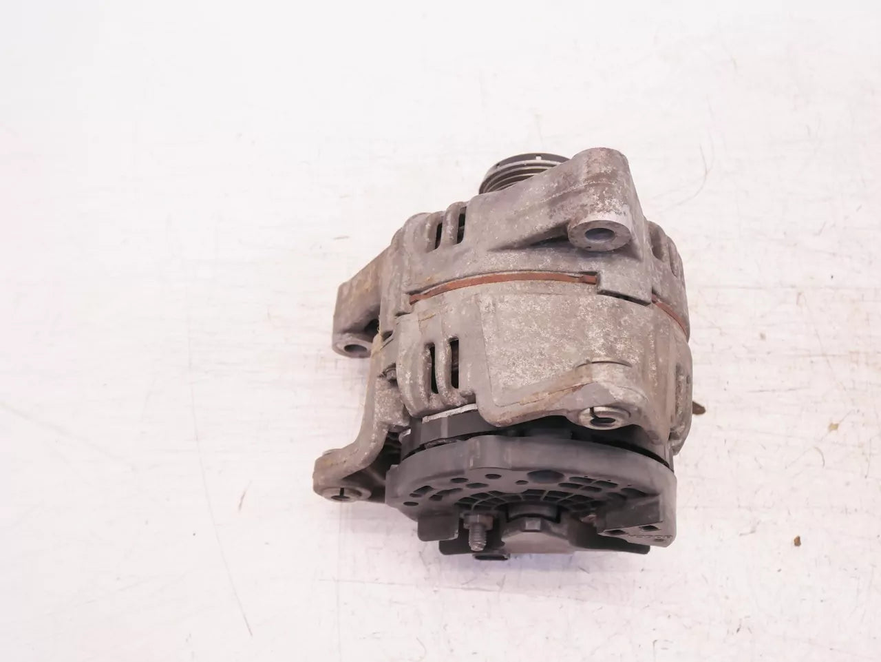 Alternador Chevrolet Opel Astra 1.4 A14NET B14NET 13284408