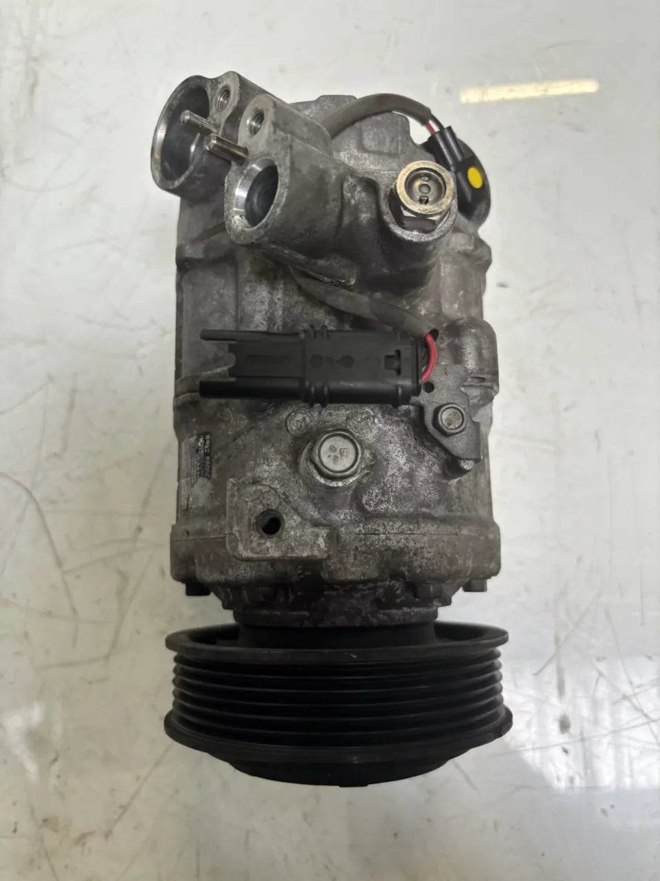 Compresor de aire acondicionado BMW Serie 3 F30 F31 F34 3.0 d 33d xDrive N57D30A N57 9330831