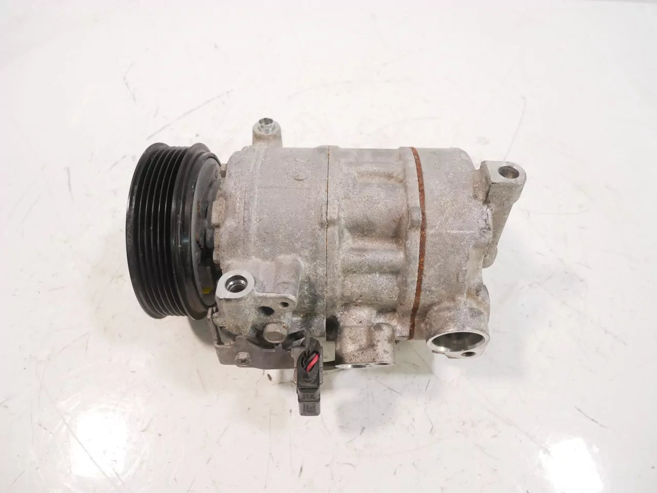 Compresor de aire acondicionado Volkswagen Touareg CR7 3.0 TDI DPYD DPY 4M0816803L