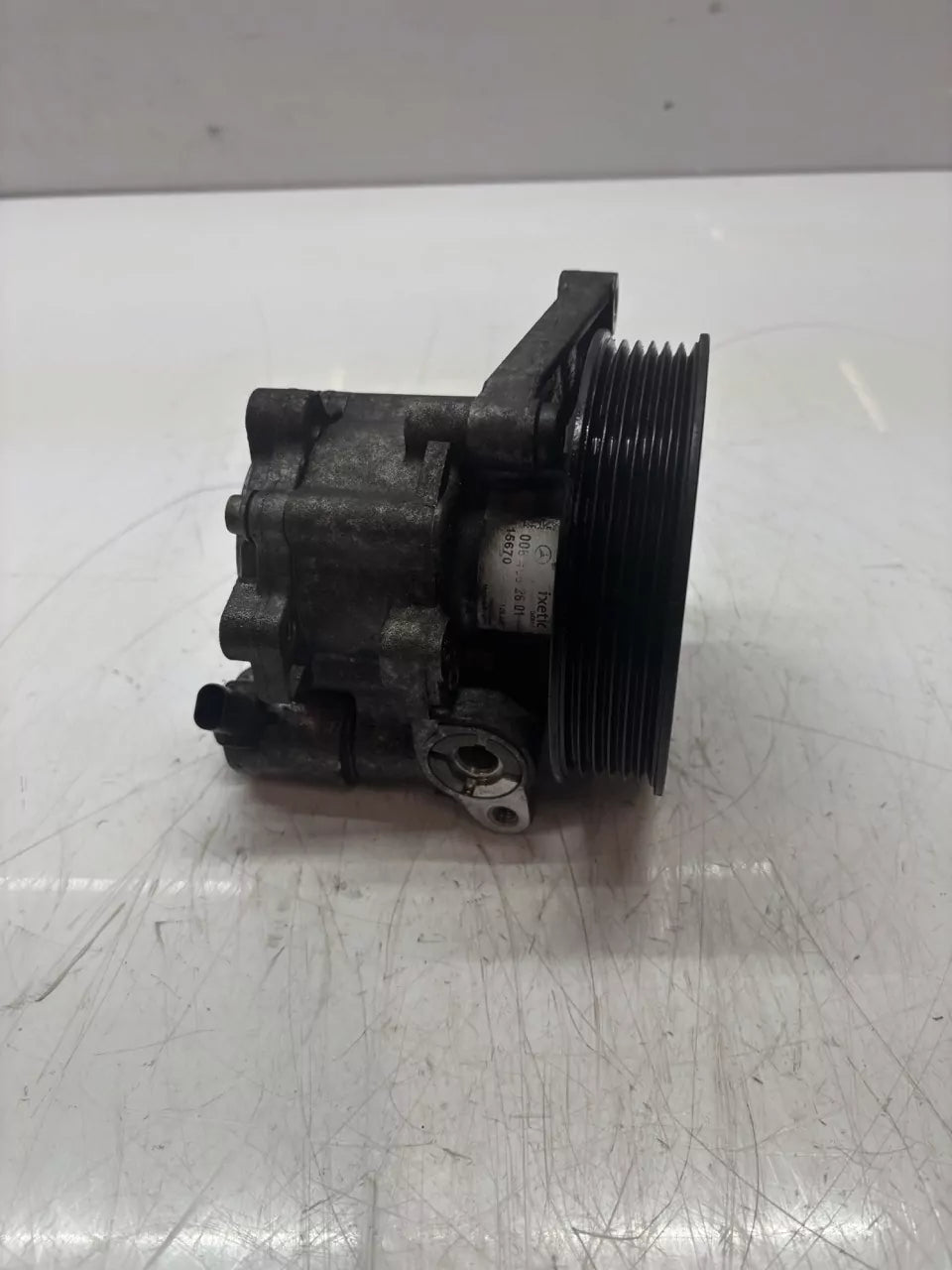 Servo bomba Mercedes-Benz Clase C 2.2 CDI OM651.913 OM651 651.913 A0064661501