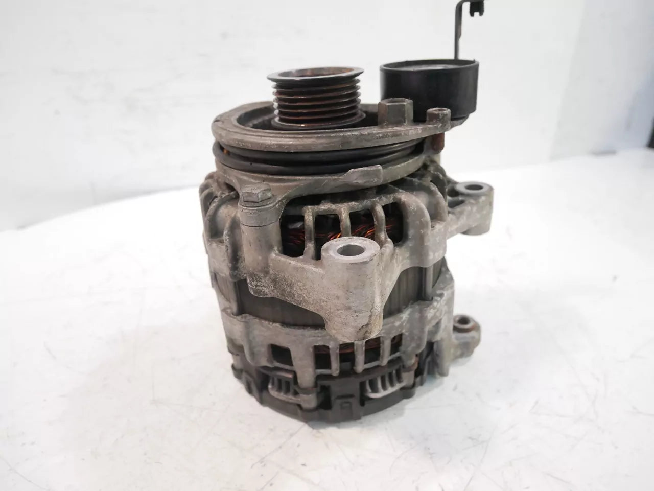 Alternador BMW Serie 3 G20 3.0 330 d B57D30A B57 8571358