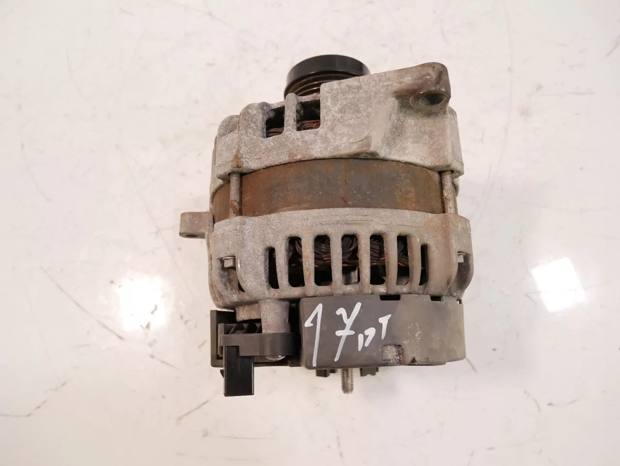 Alternador Mercedes-Benz 1.6 M270.910 270.910 A0009061903