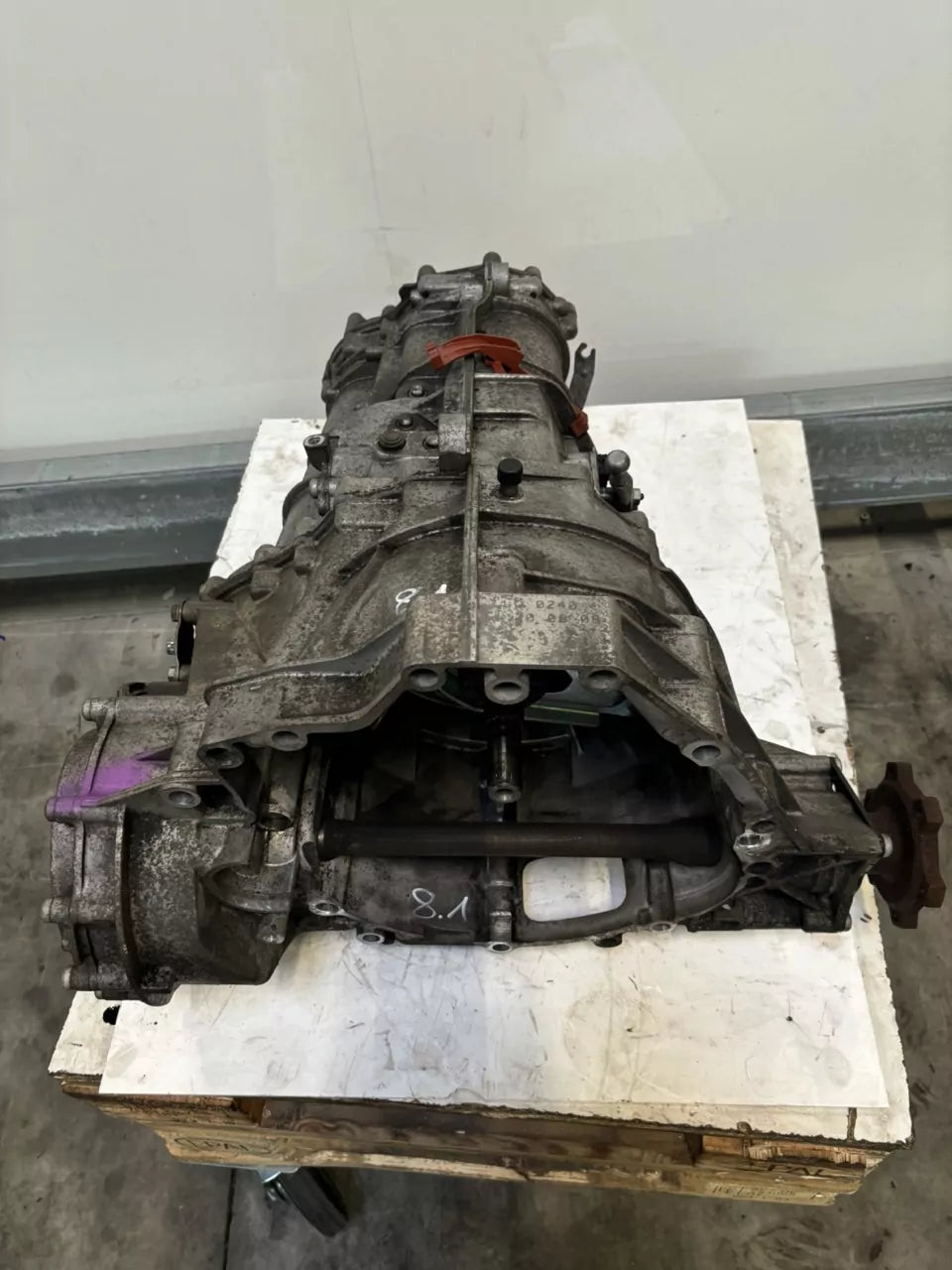 Caja de cambios manual Audi A4 2.0 TDI CAHA CAH KLS JST LLQ 0B1300027D 6 velocidades