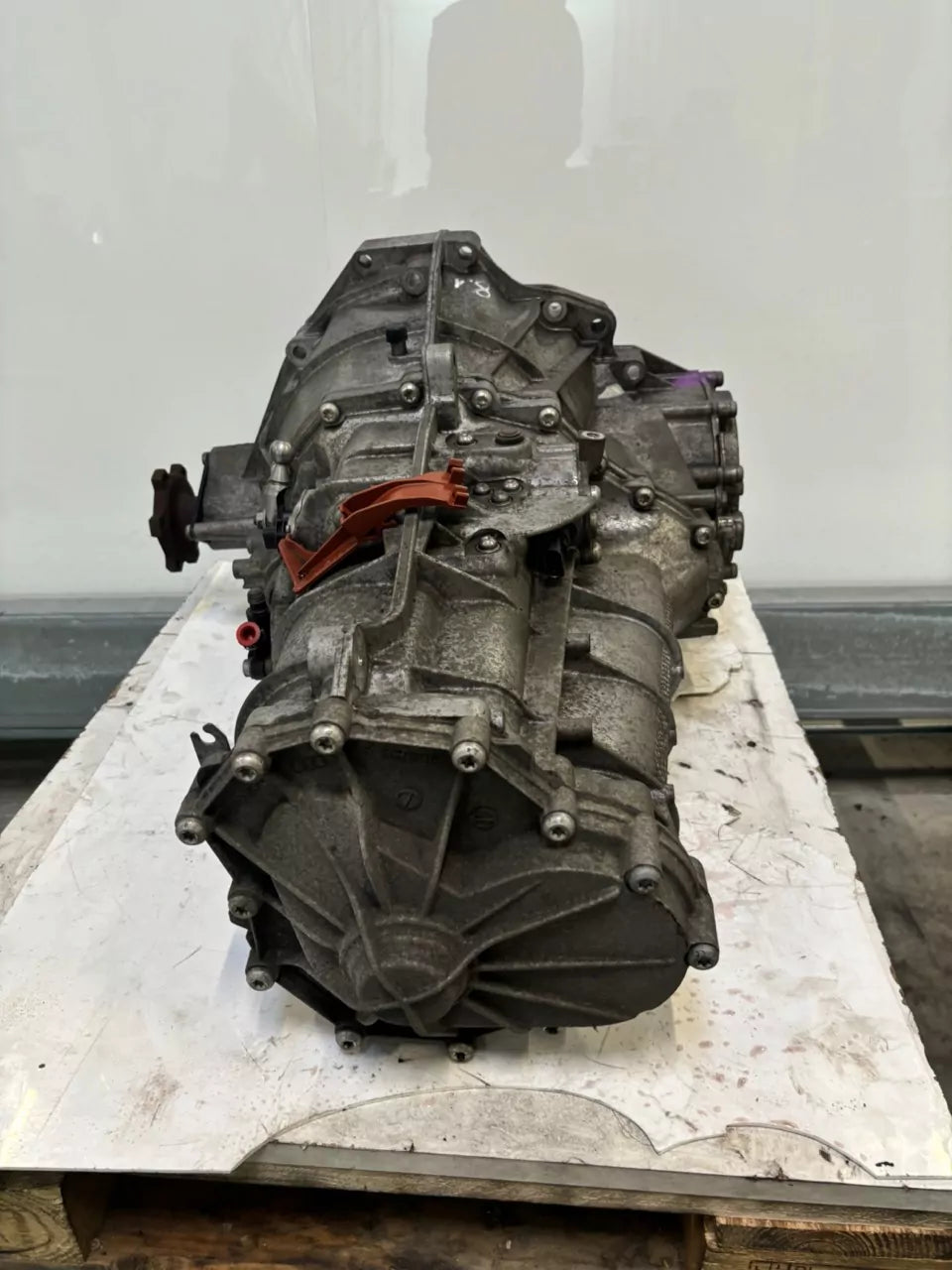 Caja de cambios manual Audi A4 2.0 TDI CAHA CAH KLS JST LLQ 0B1300027D 6 velocidades