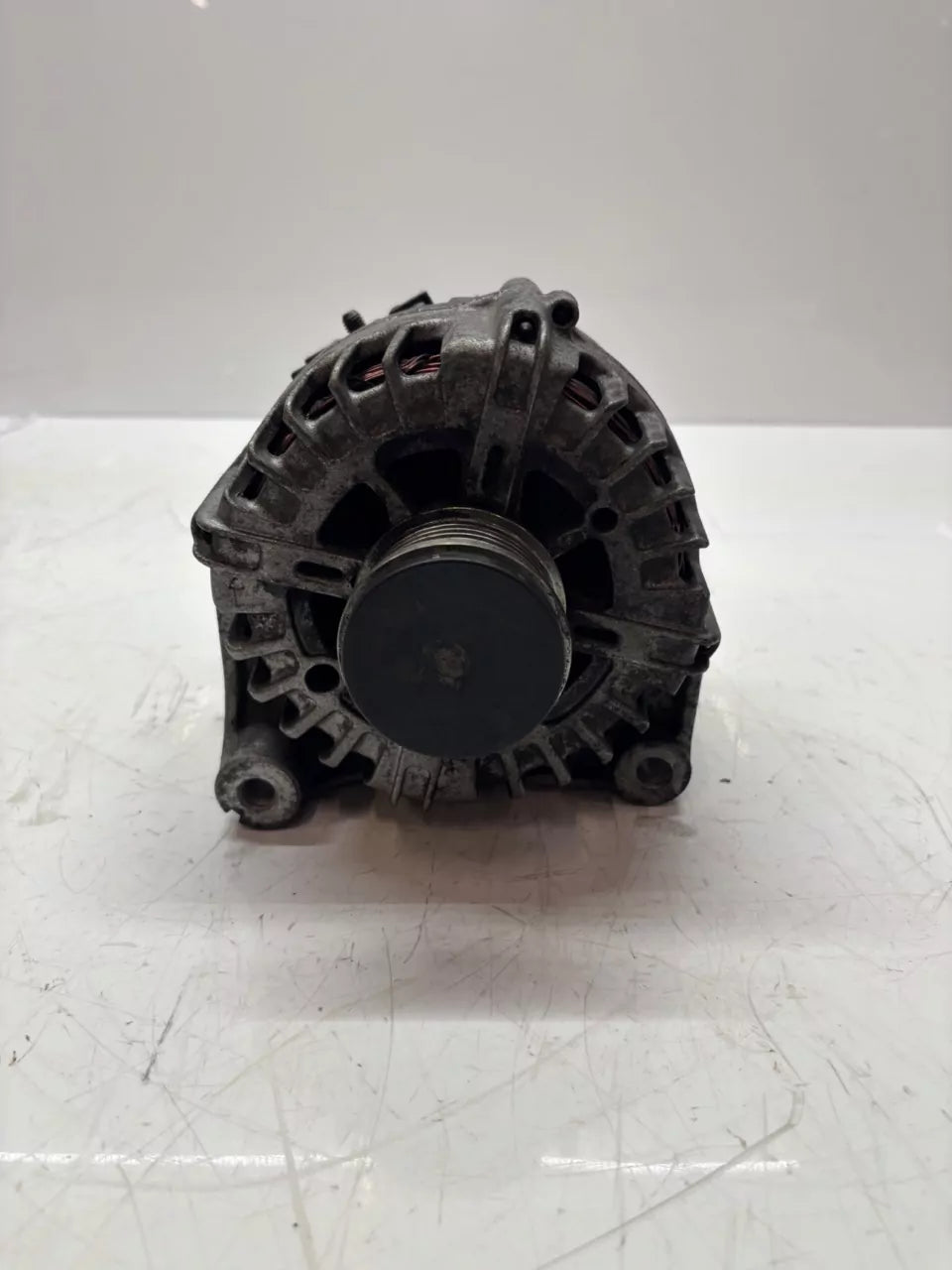 Alternador BMW 2.0 118d d N47D20C N47 7823343