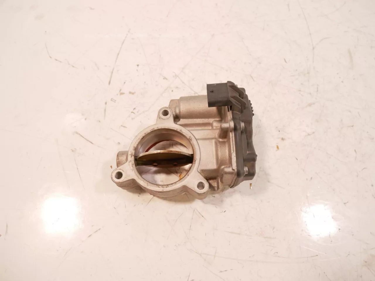 Mariposa Mercedes-Benz Clase E 2.0 E220 d 4-matic OM654.920 A6540900070