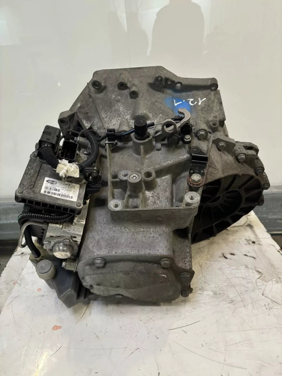 Caja de cambios manual Citroen Peugeot 1.6 HDI 9H01 9HZ DV6TED4 223178 2223ZJ
