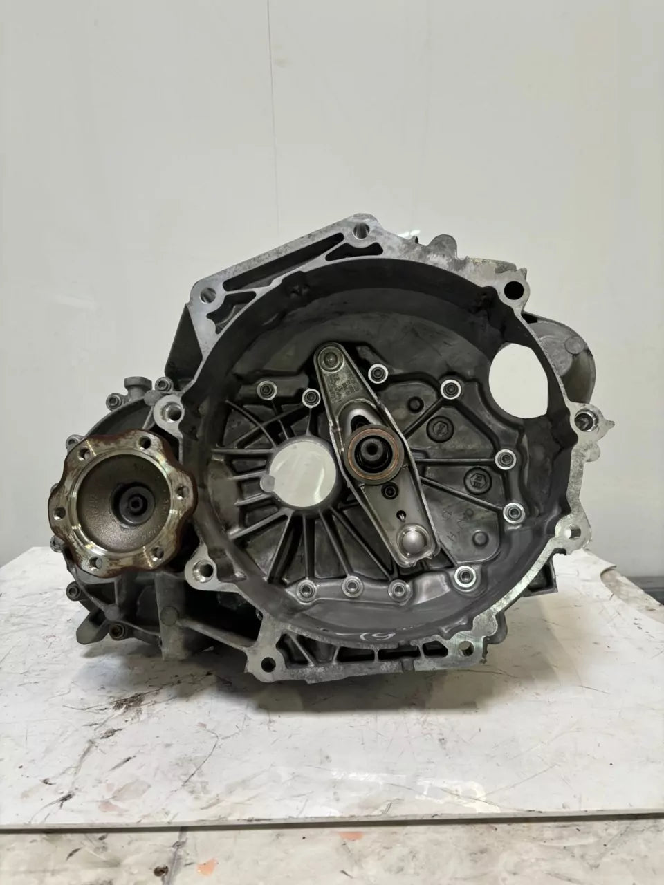 Caja de cambios manual Audi Seat Skoda A3 1.0 TSI CHZD CHZ SEE 6 velocidades 0AJ300042R
