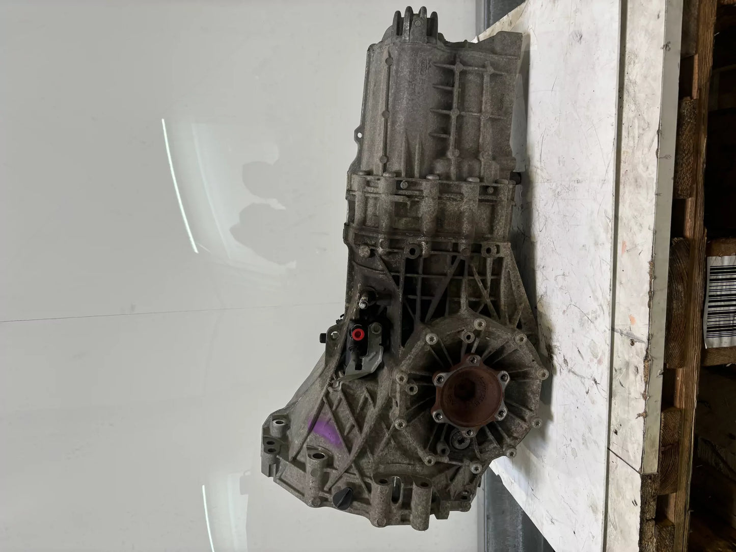 Caja de cambios manual Audi A4 B8 A6 4F 2.0 TDI CAGB CAG JWS 6 velocidades 01X300044P