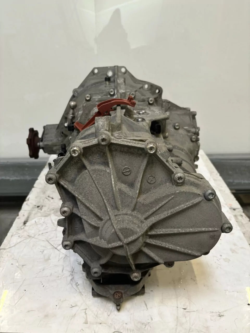 Caja de cambios manual Audi A4 B8 A6 C6 4F 2.0 TDI CAGB CAG LLM 6 velocidades 0B1300027L